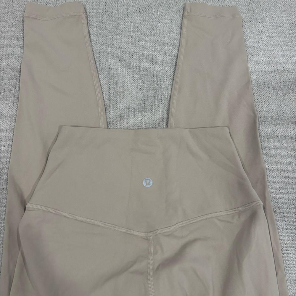 Lululemon Wunder Under leggings